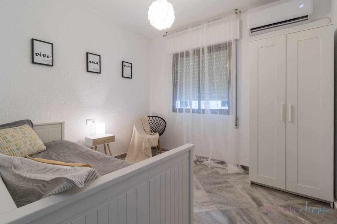 Apartamento Tranquilo En Pleno Centro Con Garaje 우엘바 외부 사진